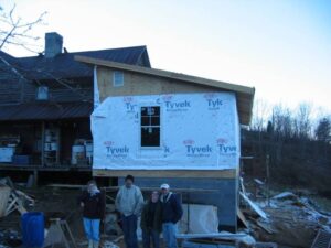 Rosa, Lenard with friends Lauren Blake and Phil Blake who came to help. (Photo by: Connie Regan-Blake)